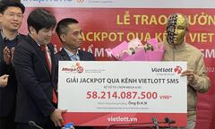 Cán bộ về hưu trúng độc đắc Vietlott hơn 58 tỷ đồng