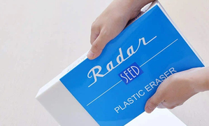 Cục tẩy nặng hơn 2kg, giá cao ngất ngưởng gây sốt ở Nhật Bản