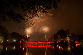 Cả nước đón giao thừa Tết Quý Mão 2023