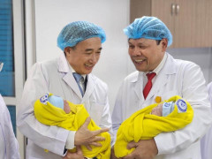 Những em bé 'Mèo Con' chào đời trong khoảnh khắc giao thừa