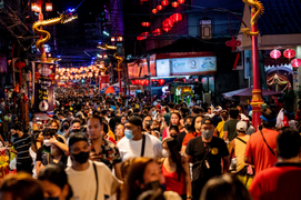 Châu Á hào hứng chào đón năm mới 2023