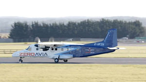 Máy bay hydro lớn nhất thế giới