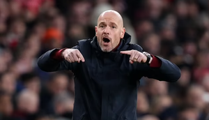 Man Utd thua Arsenal, HLV Erik ten Hag chê học trò mắc sai lầm