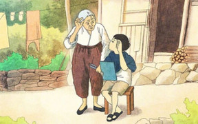 Chiếc phong bì bí mật của bà ngoại khiến mẹ tôi rơi nước mắt