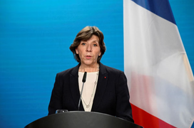 Pháp phủ nhận phương Tây chiến tranh với Nga