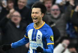 Ngôi sao Nhật Bản tỏa sáng, Brighton biến Liverpool thành cựu vương FA Cup