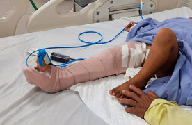 Ô tô chở khách đi chùa gây tai nạn khi xuống dốc, 2 người thương vong