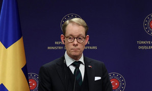 Thụy Điển tạm dừng tiến trình xin gia nhập NATO