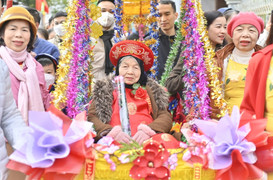 Độc đáo lễ 'rước người' ở Quảng Yên, Quảng Ninh