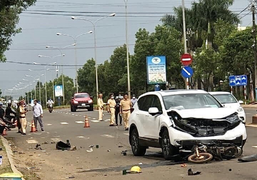 Nữ tài xế bị khởi tố vì không cứu người gặp nạn