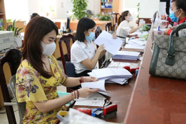 Nhiều vị trí viên chức được bỏ chứng chỉ ngoại ngữ, tin học trong tháng 2/2023