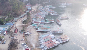 169 tàu du lịch ở lòng hồ Hòa Bình bị đình chỉ hoạt động