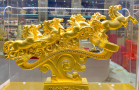 Giá vàng hôm nay 2/2: Đảo chiều tăng mạnh