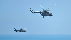 Loạt máy bay và tàu chiến Trung Quốc áp sát Đài Loan