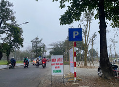 Bãi giữ xe khu du lịch nổi tiếng ở Huế bị phản ánh 'chặt chém' du khách