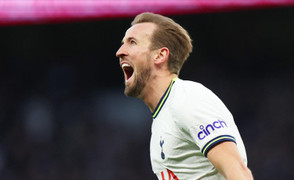 Harry Kane toả sáng, Tottenham thắng thuyết phục Man City