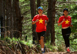 Giải Marathon Vì an toàn giao thông 2023: Theo dấu chân người lính cụ Hồ