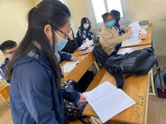 Đăng ký cùng lúc nhiều cuộc thi, học sinh quay cuồng học chính, học thêm