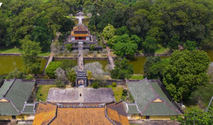 Vẻ đẹp thơ mộng của thành phố Huế nhìn từ trên cao