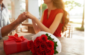 Valentine 14/2 tặng quà gì cho vợ?