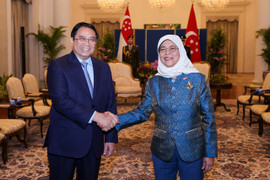 Thủ tướng Phạm Minh Chính hội kiến Tổng thống Singapore Halimah Yacob