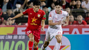 CLB Hồng Lĩnh Hà Tĩnh thi đấu kiên cường, 'khóa cứng' dàn sao của CLB Viettel