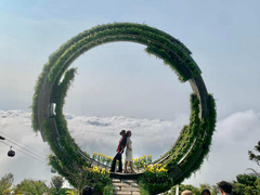 Ngắm 'vương quốc trên mây' ngoài đời thực – trải nghiệm choáng ngợp dịp đầu năm