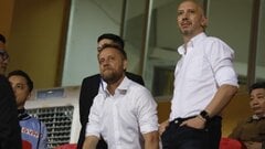 HLV Polking nói rõ lý do bất ngờ có mặt tại Việt Nam để theo dõi V-League