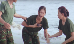 Hoa hậu Thiên Ân khóc nức nở trong chương trình 'Sao nhập ngũ'