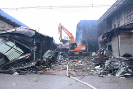 Cảnh tan hoang sau vụ cháy lớn ở chợ Tam Bạc, Hải Phòng