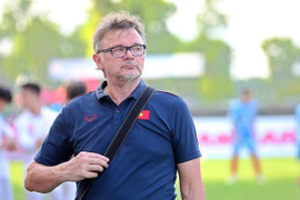 Ông Philippe Troussier trở thành HLV trưởng đội tuyển Việt Nam