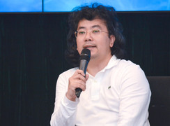 'Cấm sinh viên dùng ChatGPT là bảo thủ, thầy cô cần tận dụng AI'