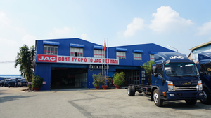 JAC và cú lội ngược dòng ngoạn mục