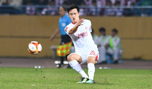 Hoàng Đức chấn thương nhẹ hơn dự đoán