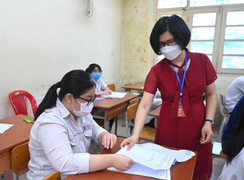 Cử tri đề nghị Bộ GD&ĐT sớm công bố phương án thi tốt nghiệp THPT 2023