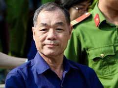 Ông Trầm Bê ra tù