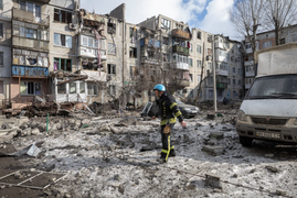 Nga phá vỡ tuyến phòng thủ phía đông Ukraine, xung đột sắp sang giai đoạn mới