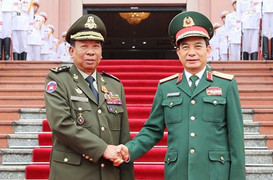 Phó Thủ tướng, Bộ trưởng Bộ Quốc phòng Campuchia thăm chính thức Việt Nam