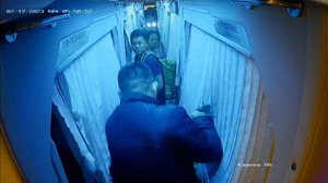 Tài xế bị đánh vì không dừng xe để khách đi vệ sinh: 'Tôi làm đúng vẫn bị đánh'