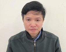 Khởi tố nguyên hiệu trưởng trường tiểu học ở Nghệ An vì tham ô tài sản