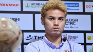 CLB Công An Hà Nội chiêu mộ 'vua cùi chỏ' Thái Lan?