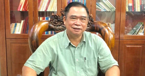 Đình chỉ sinh hoạt đảng đối với ông Đỗ Hữu Ca