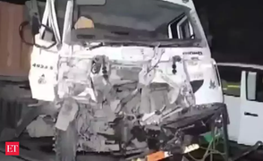 Tai nạn thảm khốc tại Ấn Độ khiến ít nhất 14 người thiệt mạng