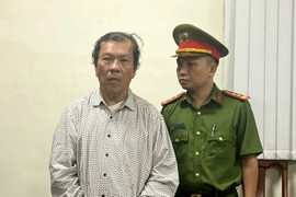 Khởi tố, bắt tạm giam luật sư Trần Văn Sỹ