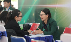 Nhà tuyển dụng đưa gần 5.000 việc làm đến trường ‘săn’ sinh viên ngành Kinh tế