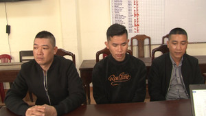 5 người bị chém trước quán bar ở TP Huế: Bắt, khởi tố 3 người