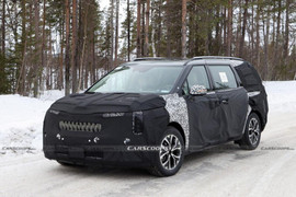 Kia Carnival 2024 lộ diện