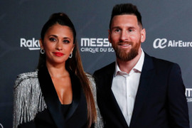 Côn đồ xả súng trong siêu thị nhà vợ Messi, đe dọa siêu sao Argentina