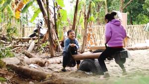 Bãi rác ô nhiễm bên bờ sông Hồng biến thành sân chơi đa năng tuyệt đẹp cho trẻ