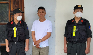 Long An: Bắt tạm giam Giám đốc Trung tâm dạy nghề Hàng Giang